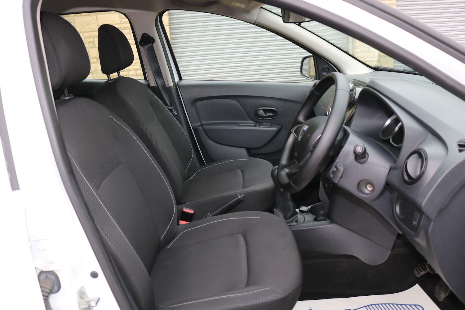 Used Dacia Sandero 2017 for sale - 77498183: Photo 16