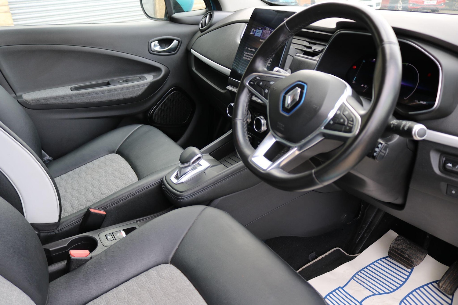 Used Renault Zoe 2020 for sale - 78072006: Photo 16