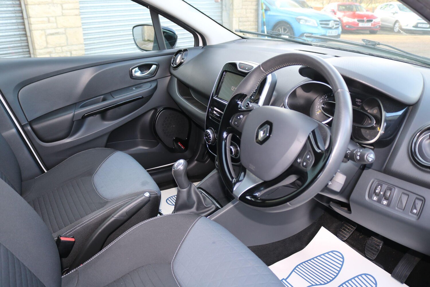 Used Renault Clio 2016 for sale - 77498201: Photo 17