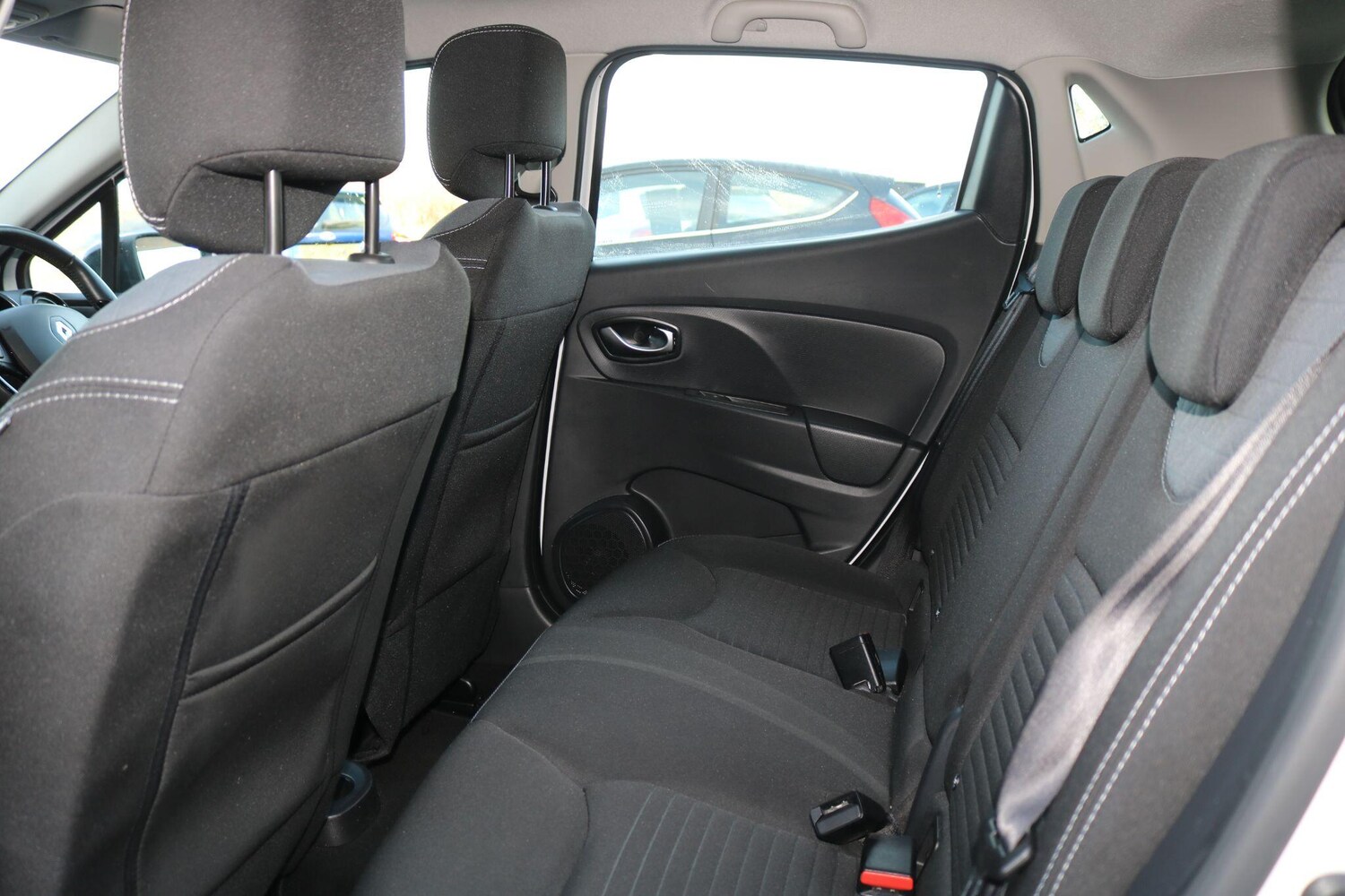 Used Renault Clio 2016 for sale - 77498201: Photo 22