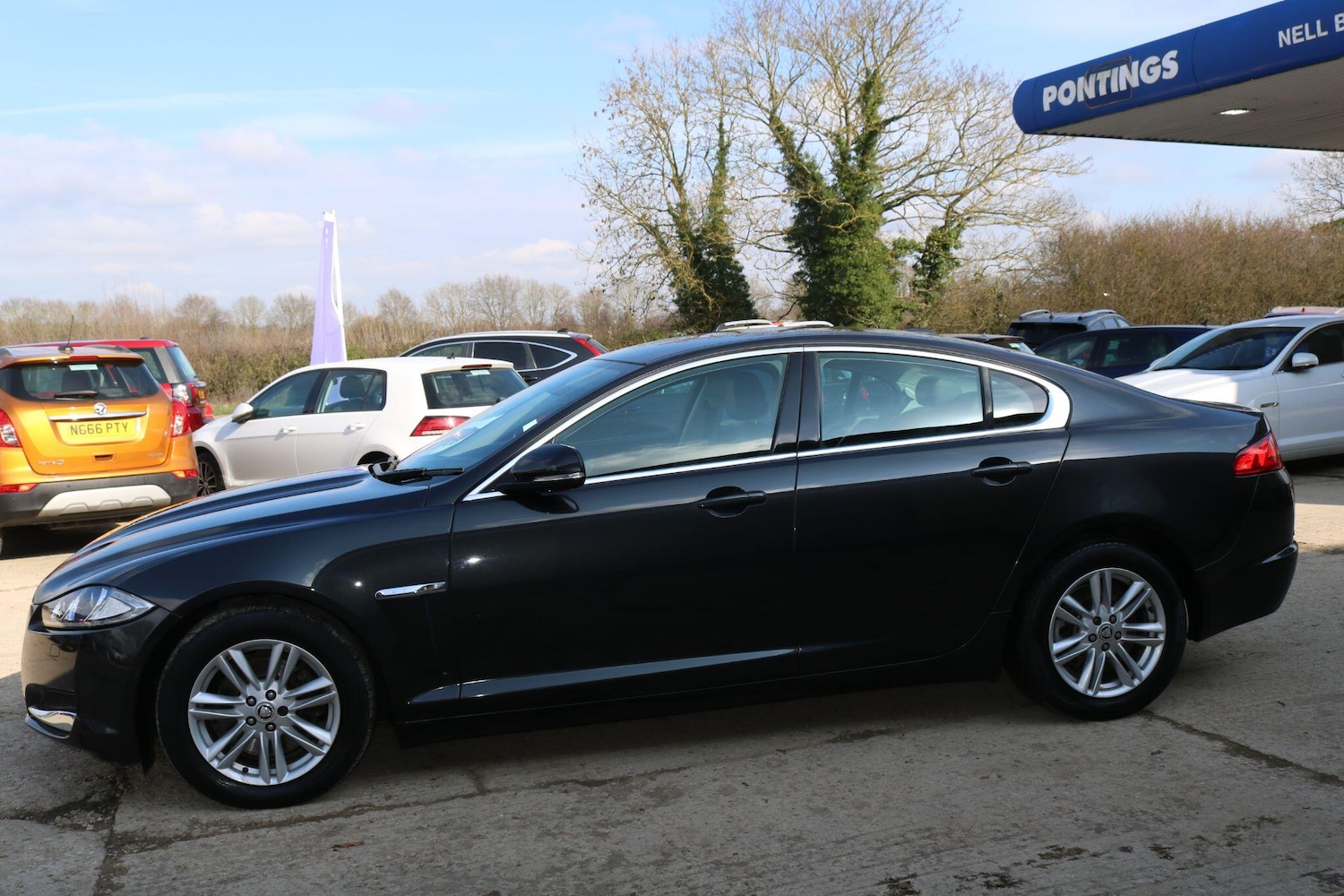 Used Jaguar XF 2012 for sale - 77738081: Photo 14
