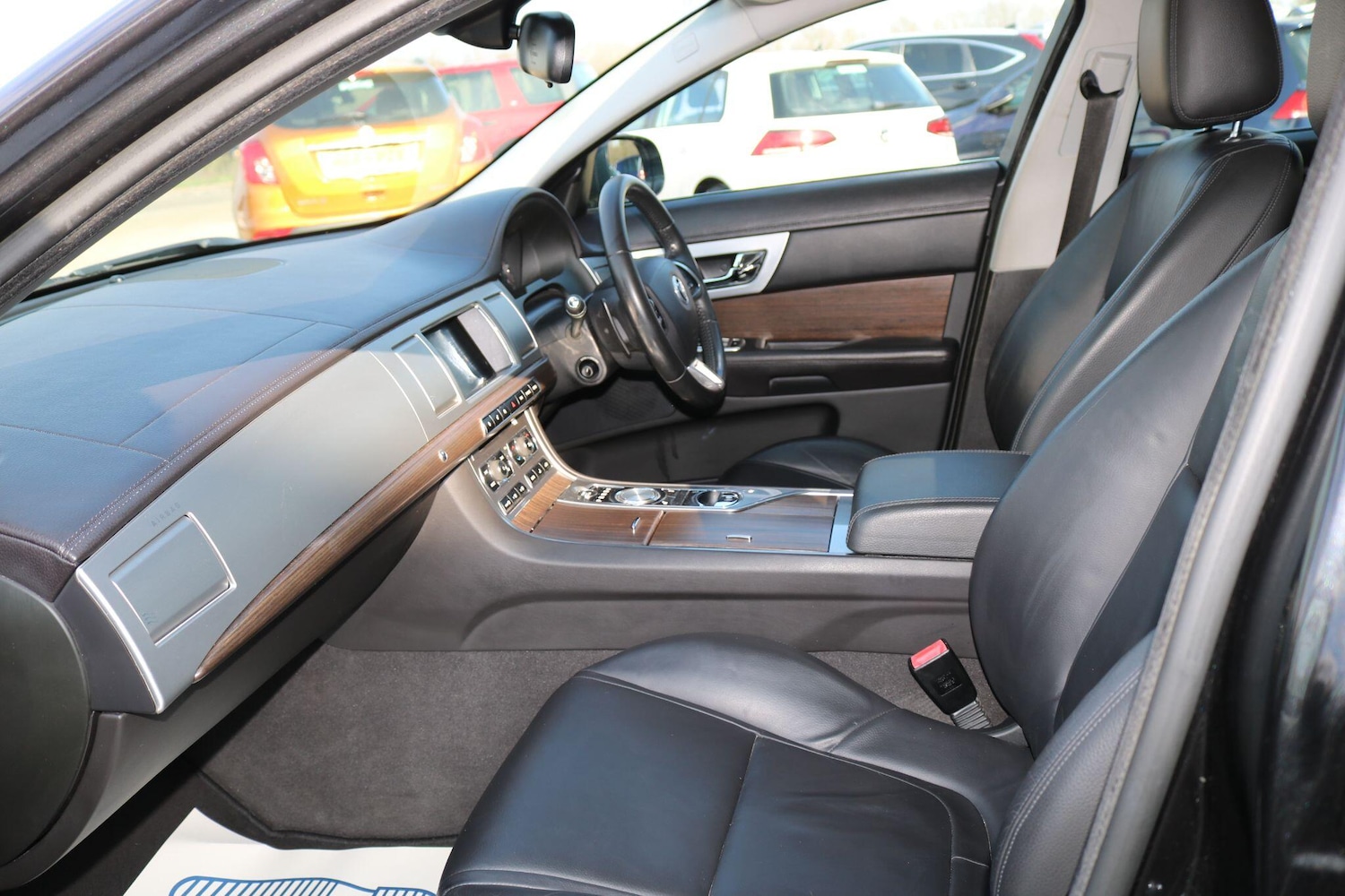 Used Jaguar XF 2012 for sale - 77738081: Photo 20