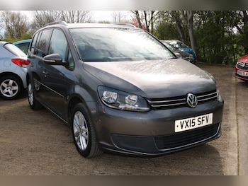 Used Volkswagen Touran 2015 for sale - 78244246: Photo