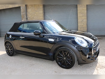 Used MINI Convertible 2016 for sale - 78461450: Photo