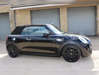 Used MINI Convertible 2016 for sale - 78461450: Photo