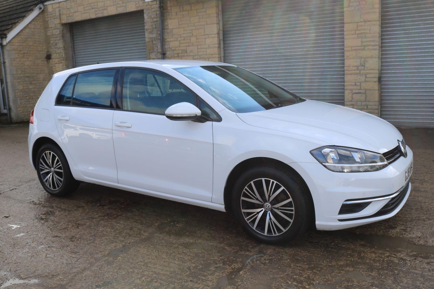 Used Volkswagen Golf for sale - 77695411: Photo 2