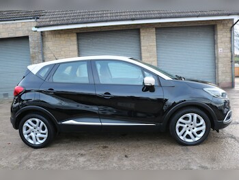 Used Renault Captur 2015 for sale - 77496320: Photo