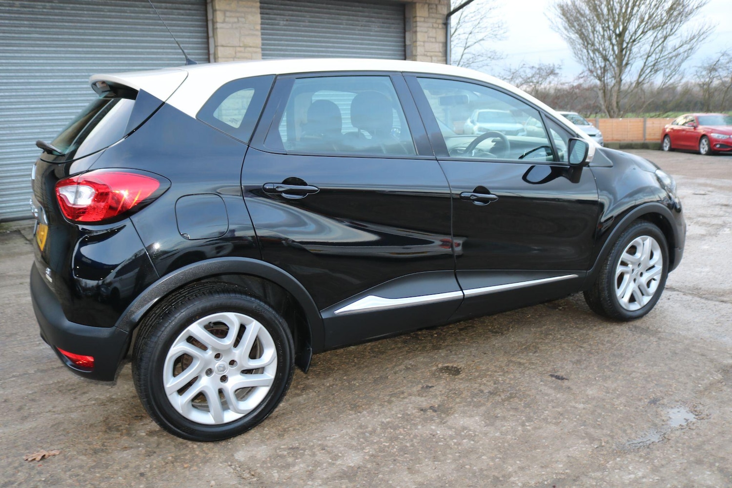 Used Renault Captur 2015 for sale - 77496320: Photo 5