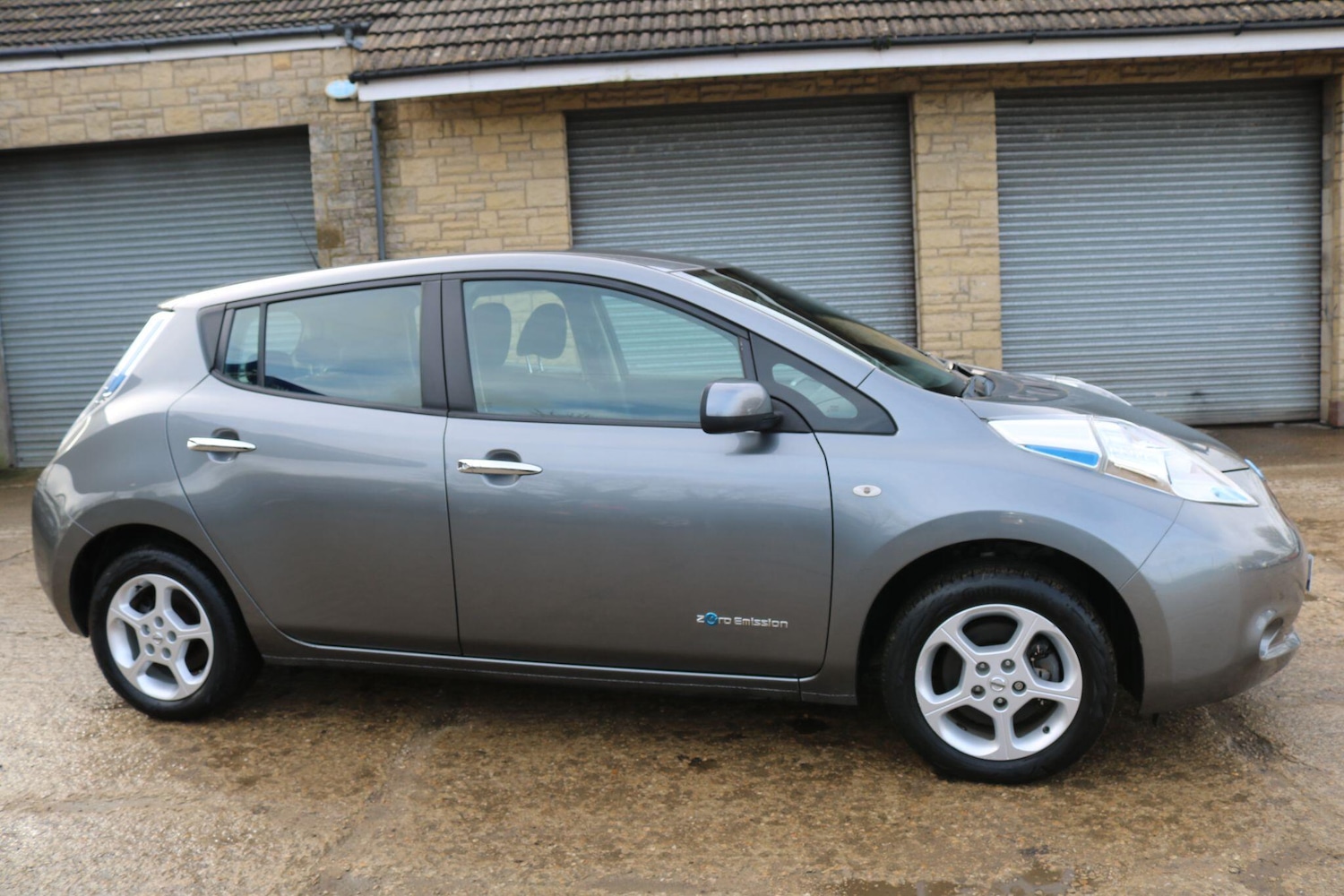 Used Nissan Leaf 2017 for sale - 77496672: Photo 3