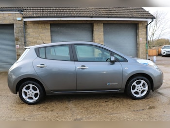 Used Nissan Leaf 2017 for sale - 77496672: Photo