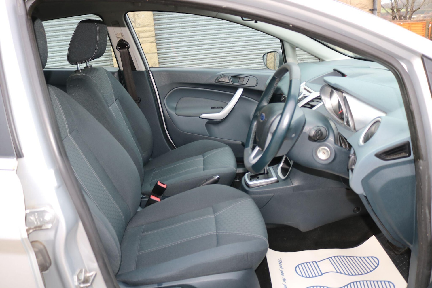 Used Ford Fiesta 2010 for sale - 77783758: Photo 12