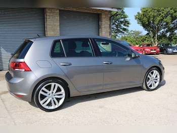 Used Volkswagen Golf 2016 for sale - 78661672: Photo