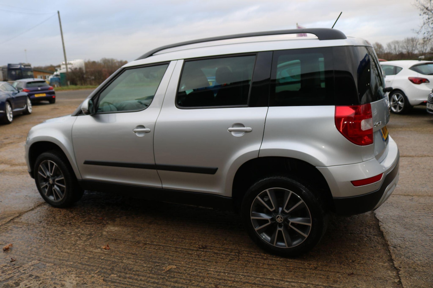 Used Skoda Yeti 2017 for sale - 77498206: Photo 11