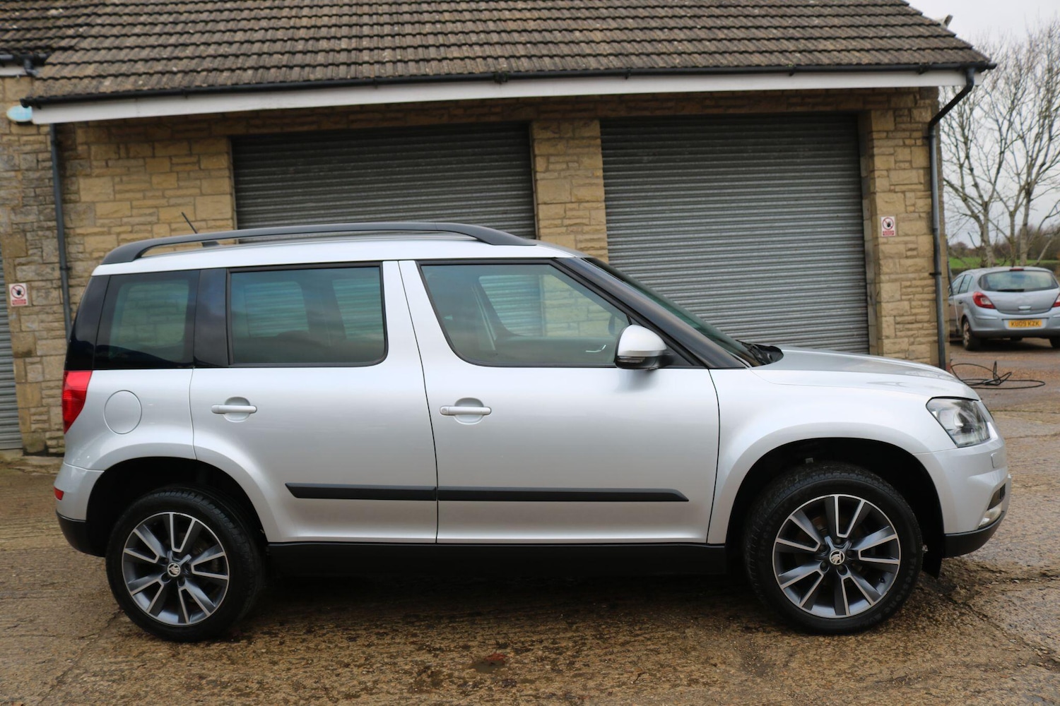 Used Skoda Yeti 2017 for sale - 77498206: Photo 4