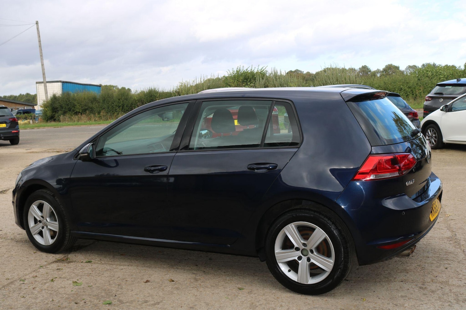Used Volkswagen Golf 2015 for sale - 77498216: Photo 12