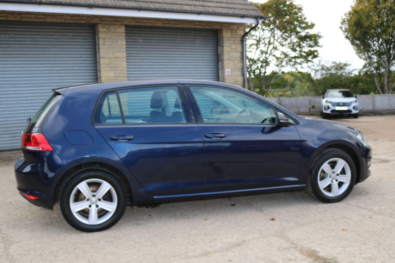Used Volkswagen Golf 2015 for sale - 77498216: Photo 5