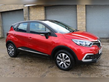 Used Renault Captur 2018 for sale - 77497543: Photo