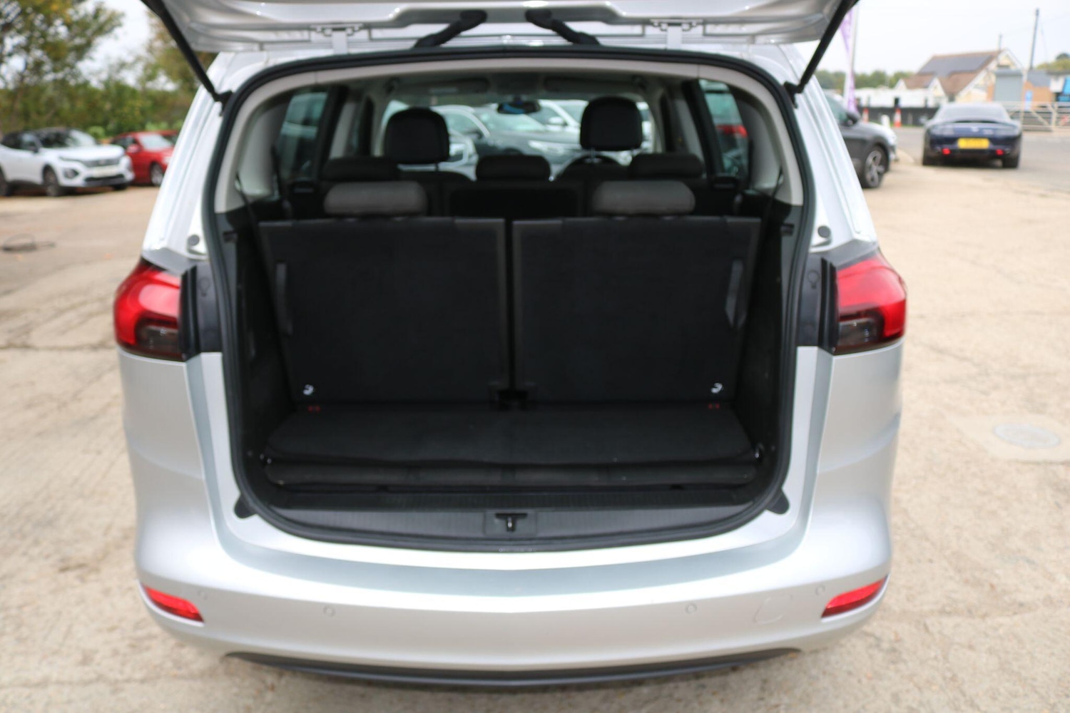 Used Vauxhall Zafira Tourer for sale - 77754106: Photo 24