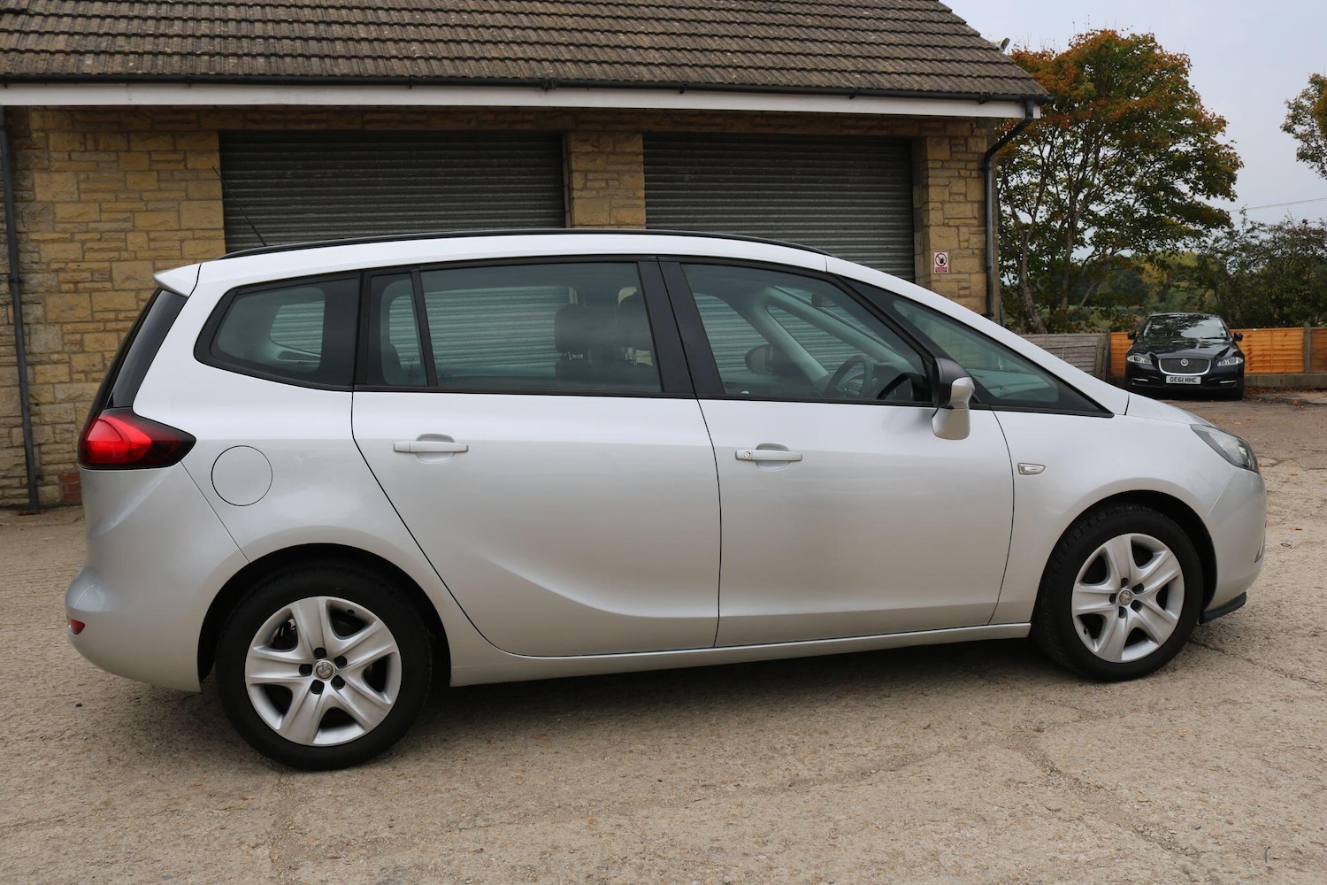 Used Vauxhall Zafira Tourer for sale - 77754106: Photo 5