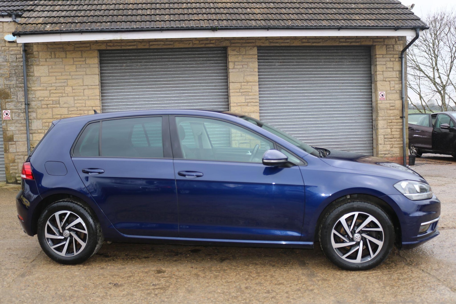 Used Volkswagen Golf 2019 for sale - 77498189: Photo 4