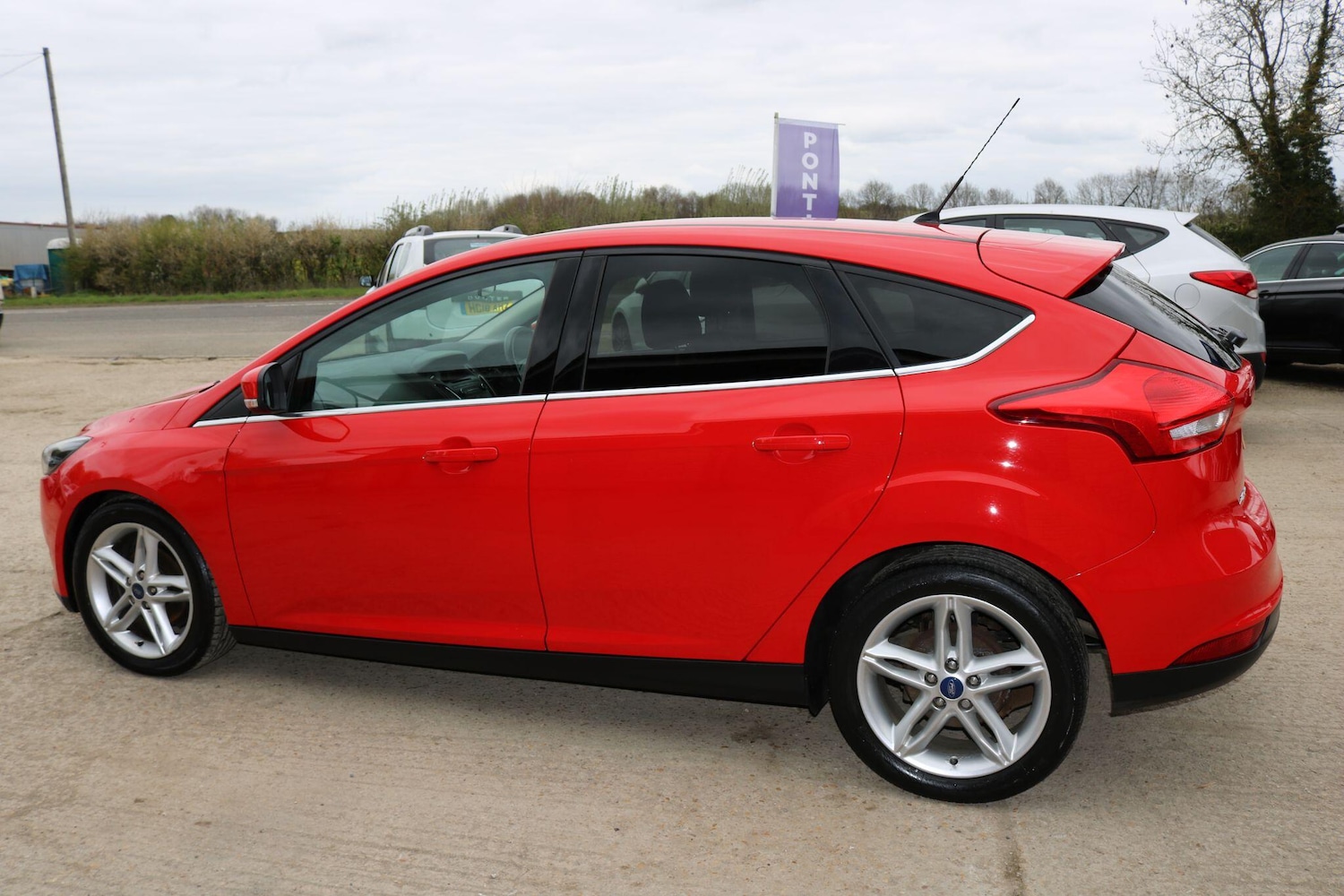 Used Ford Focus 2015 for sale - 78100708: Photo 12