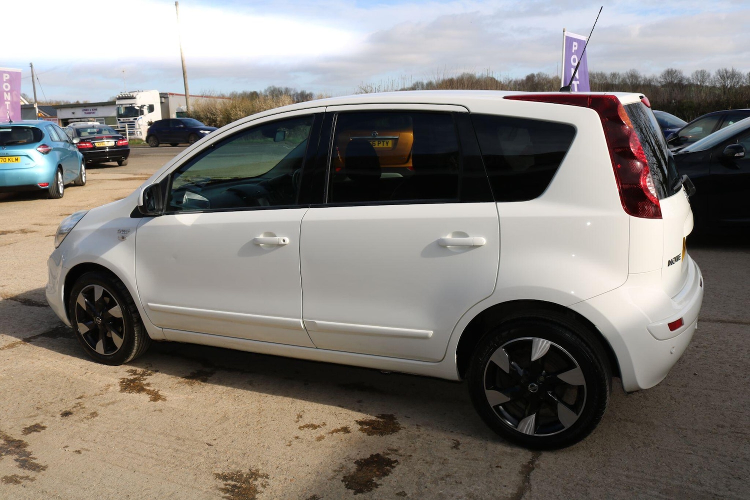 Used Nissan Note 2013 for sale - 77925011: Photo 12