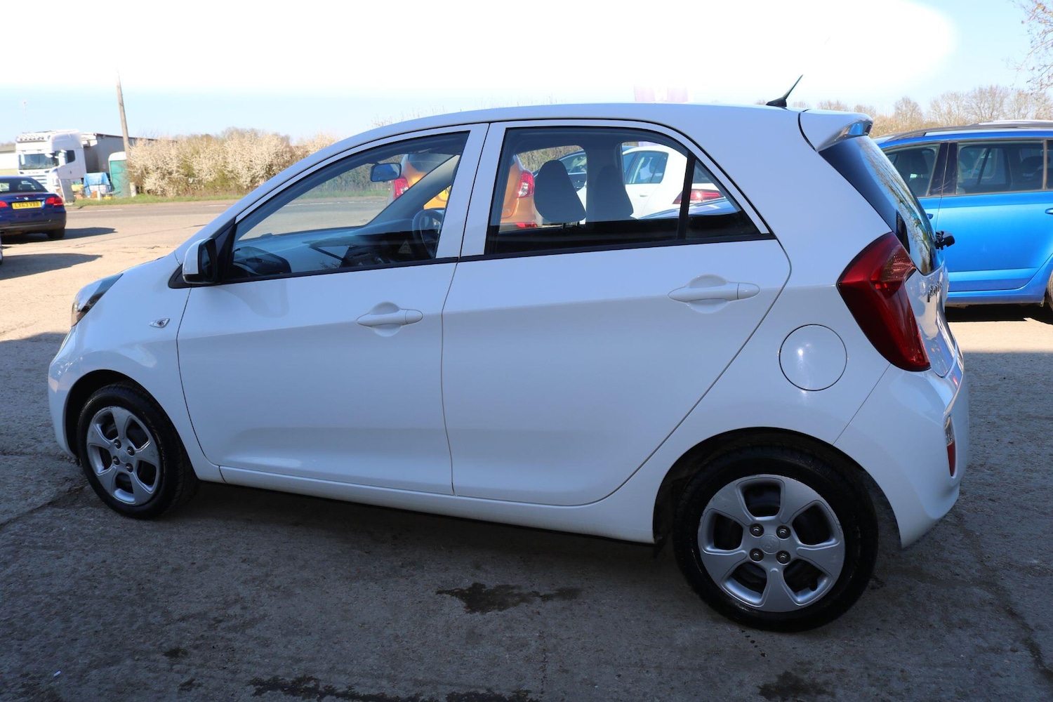 Used Kia Picanto 2013 for sale - 77940216: Photo 11