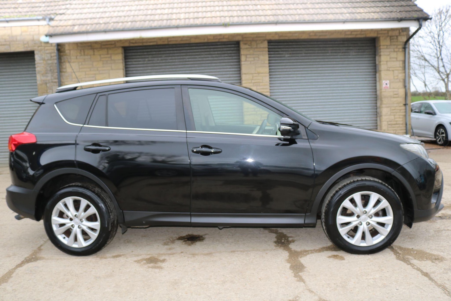 Used Toyota RAV4 for sale - 77908710: Photo 4