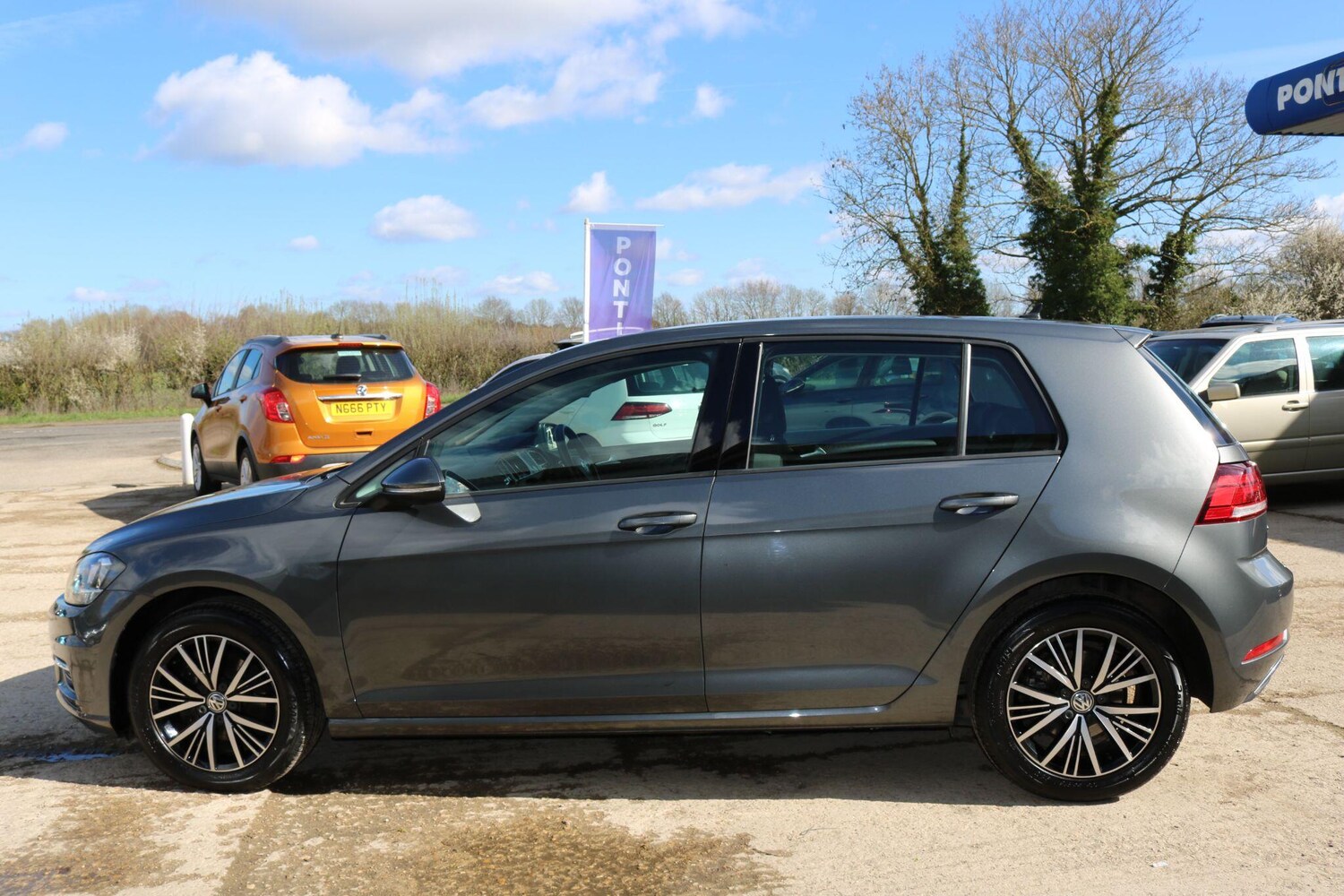 Used Volkswagen Golf for sale - 78034866: Photo 12