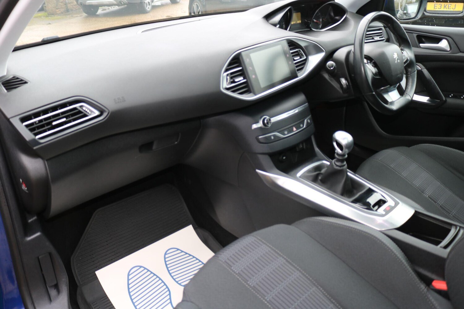 Used Peugeot 308 2018 for sale - 77498185: Photo 19