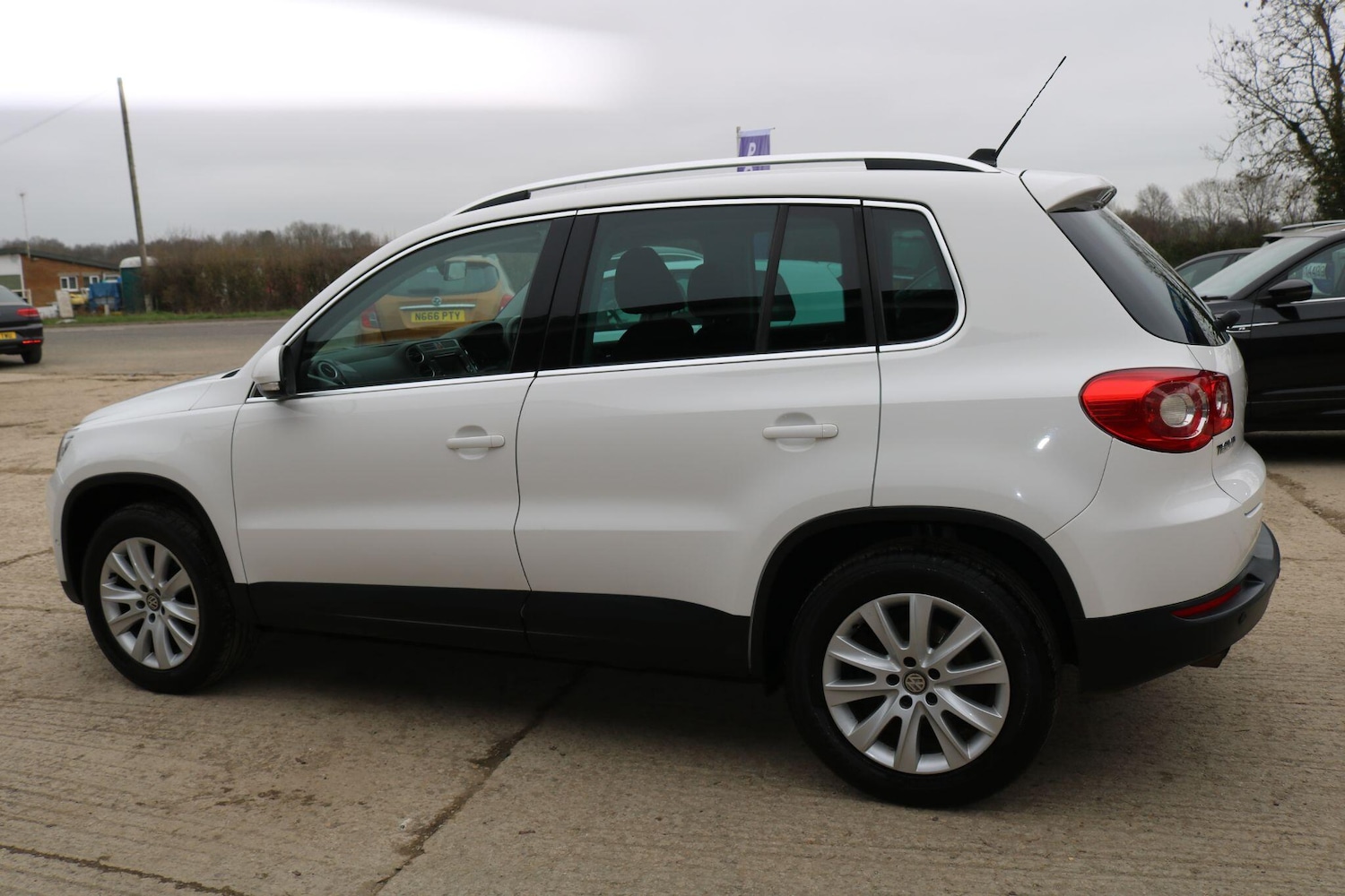 Used Volkswagen Tiguan for sale - 77783379: Photo 12