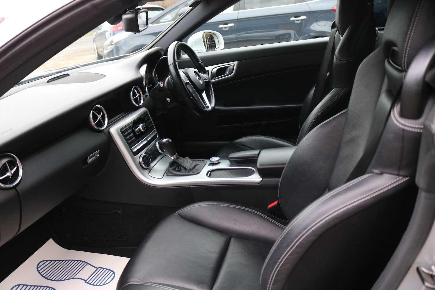Used Mercedes-Benz SLK 2014 for sale - 77498202: Photo 17