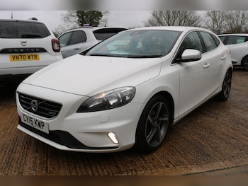 (15) - 1.6 D2 R-Design Nav Euro 5 (s/s) 5dr