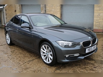 2012 (12) - 318d Modern 4dr