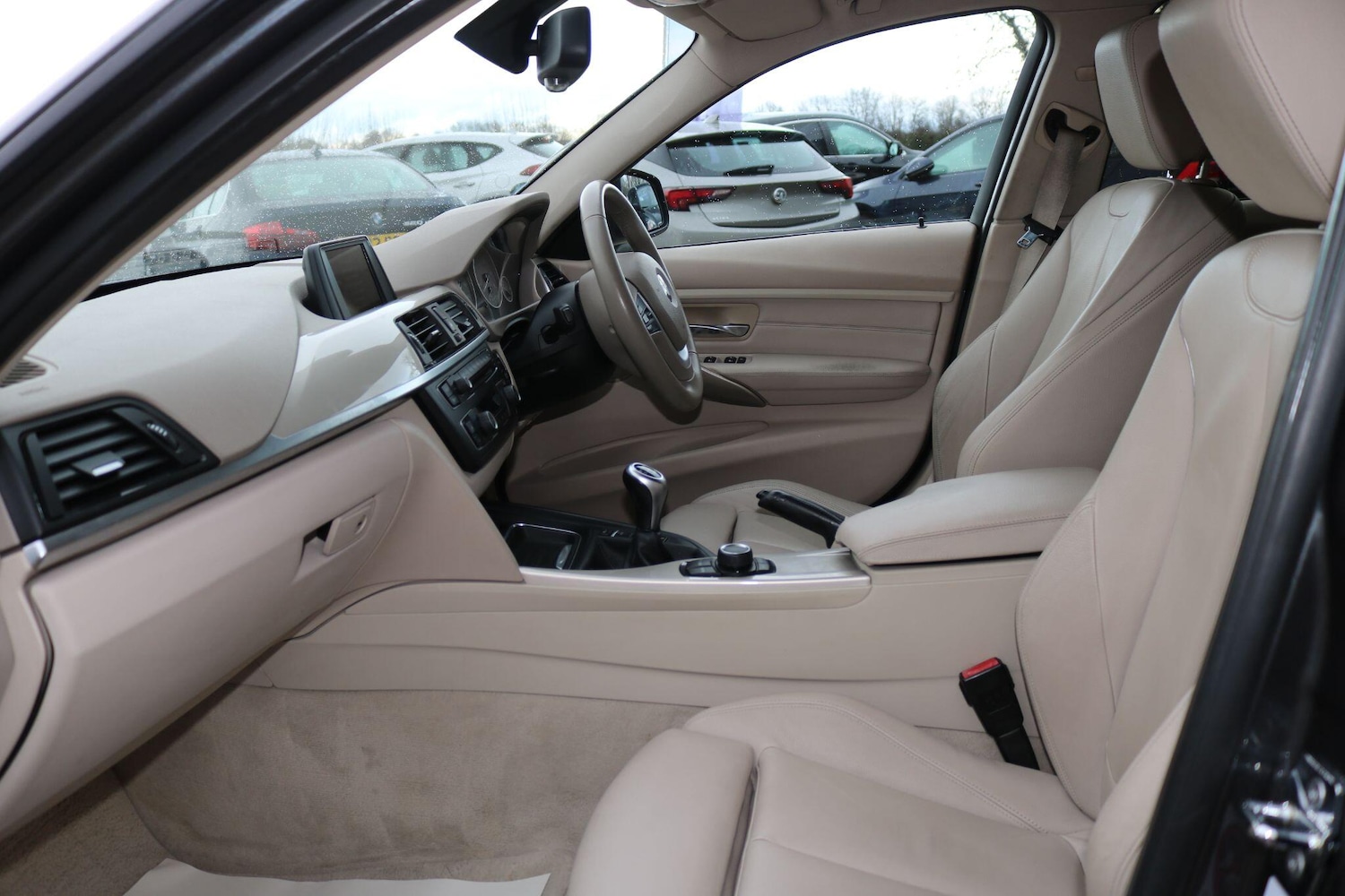 Used BMW 3 Series 2012 for sale - 77574801: Photo 20