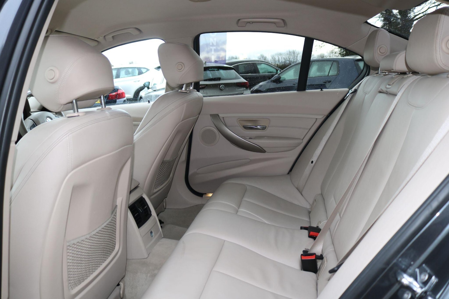 Used BMW 3 Series 2012 for sale - 77574801: Photo 23