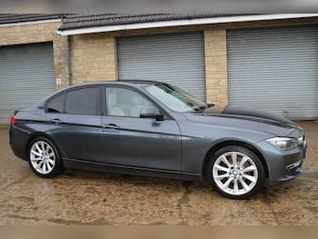 Used BMW 3 Series 2012 for sale - 77574801: Photo