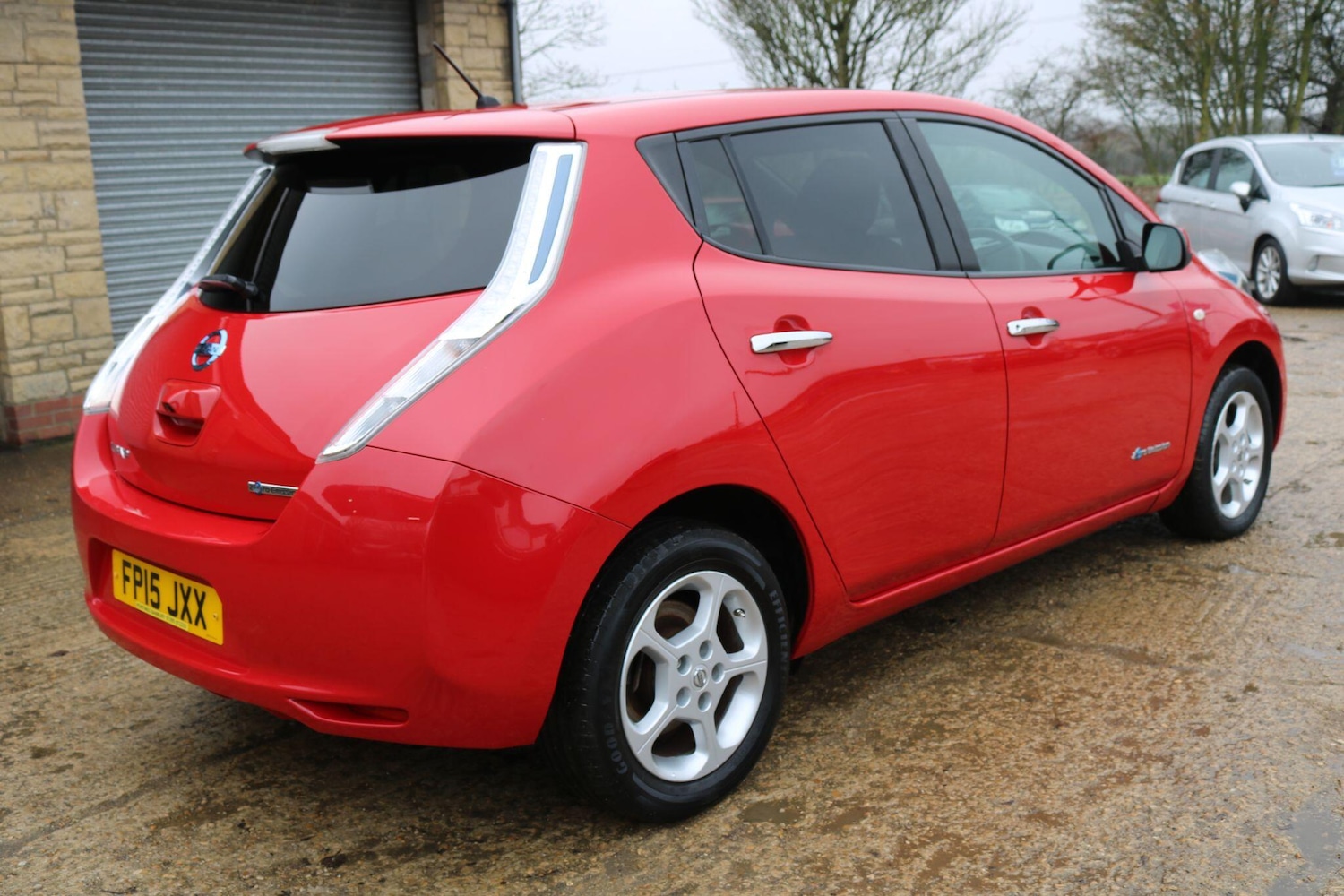 Used Nissan Leaf 2015 for sale - 77498210: Photo 6