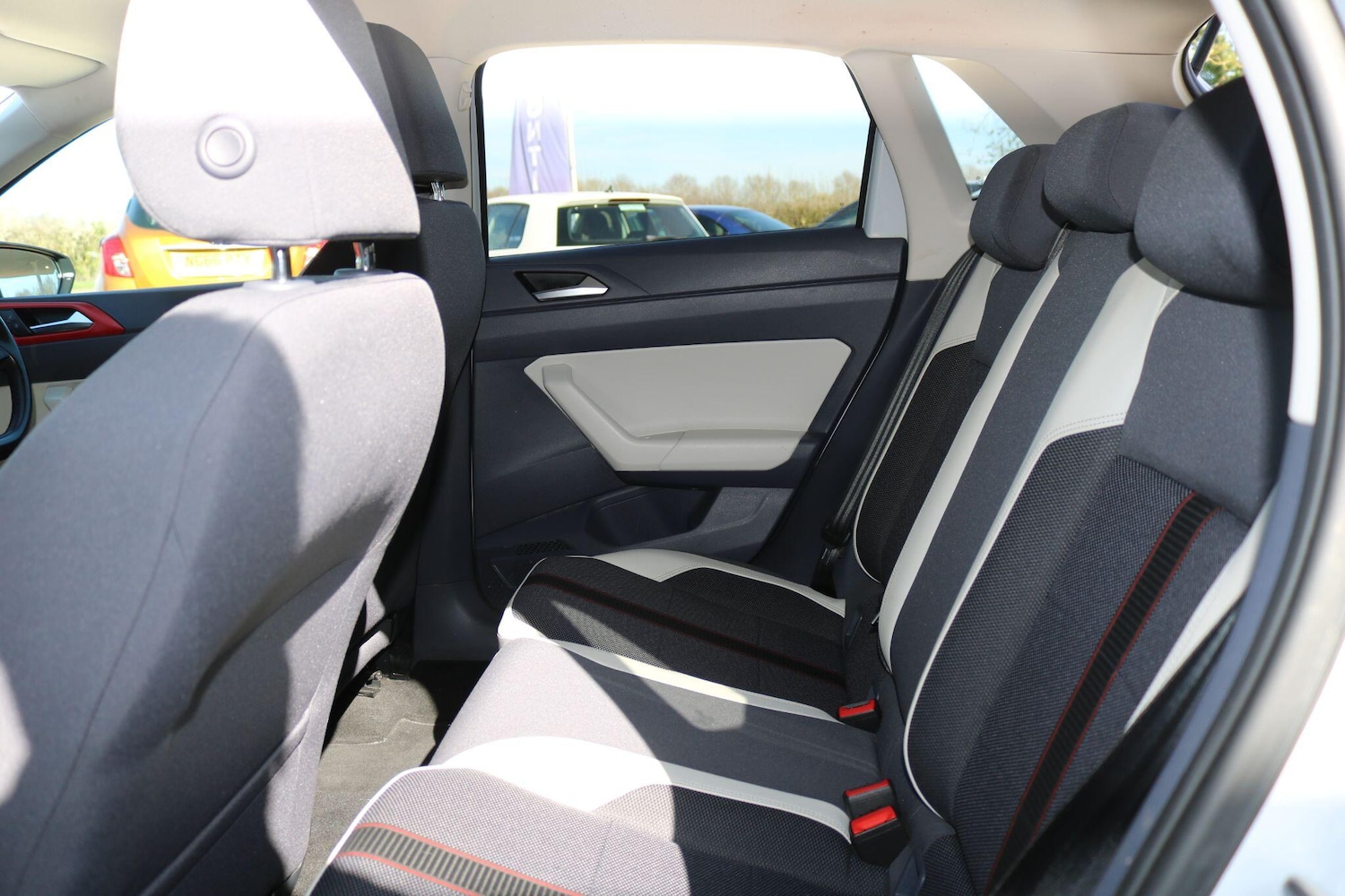 Used Volkswagen Polo 2018 for sale - 77925132: Photo 22