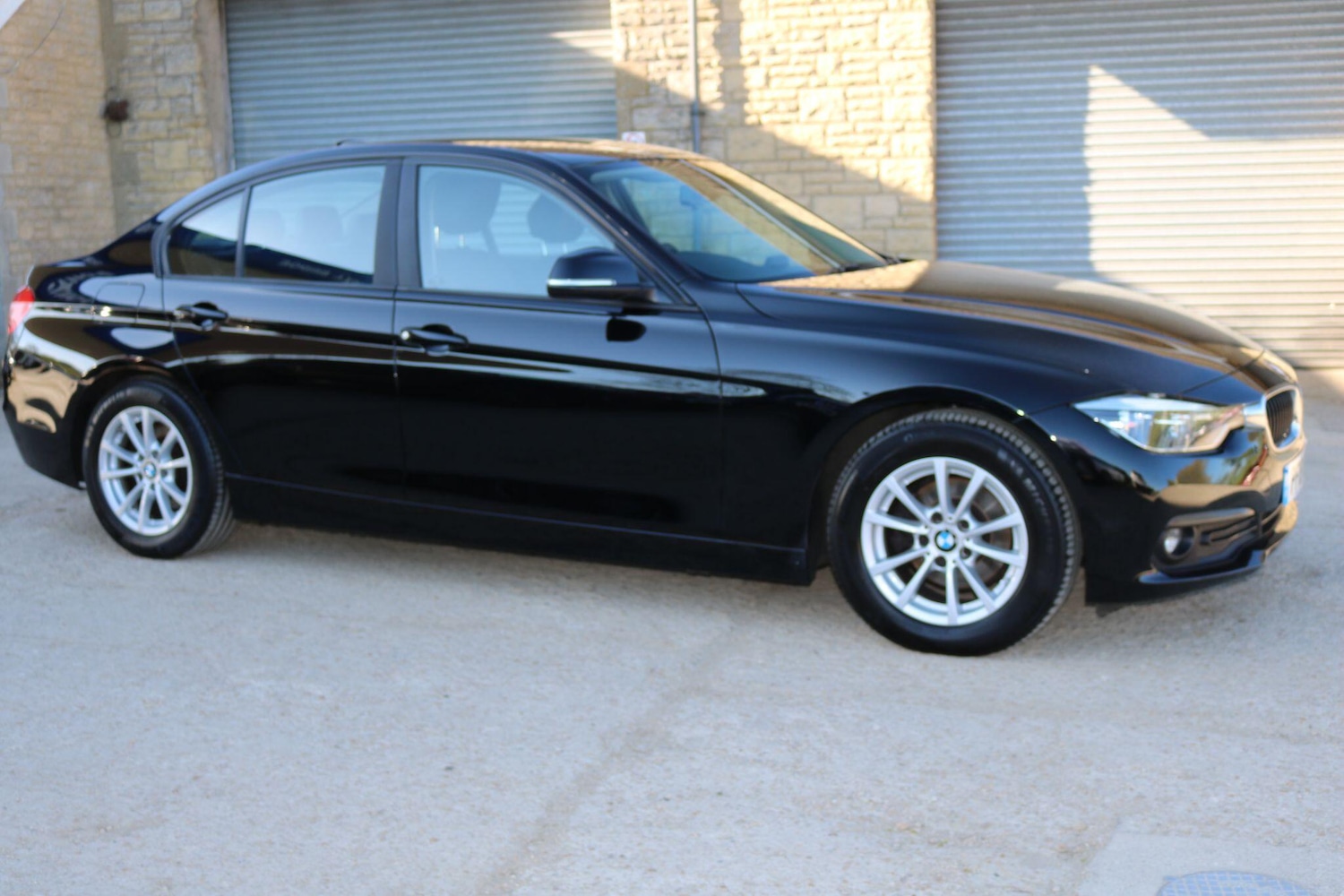 Used BMW 3 Series 2018 for sale - 78157363: Photo 2