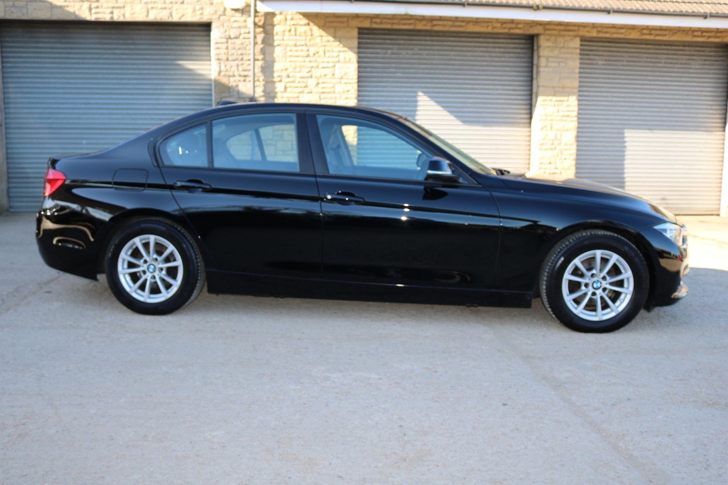 Used BMW 3 Series 2018 for sale - 78157363: Photo 3