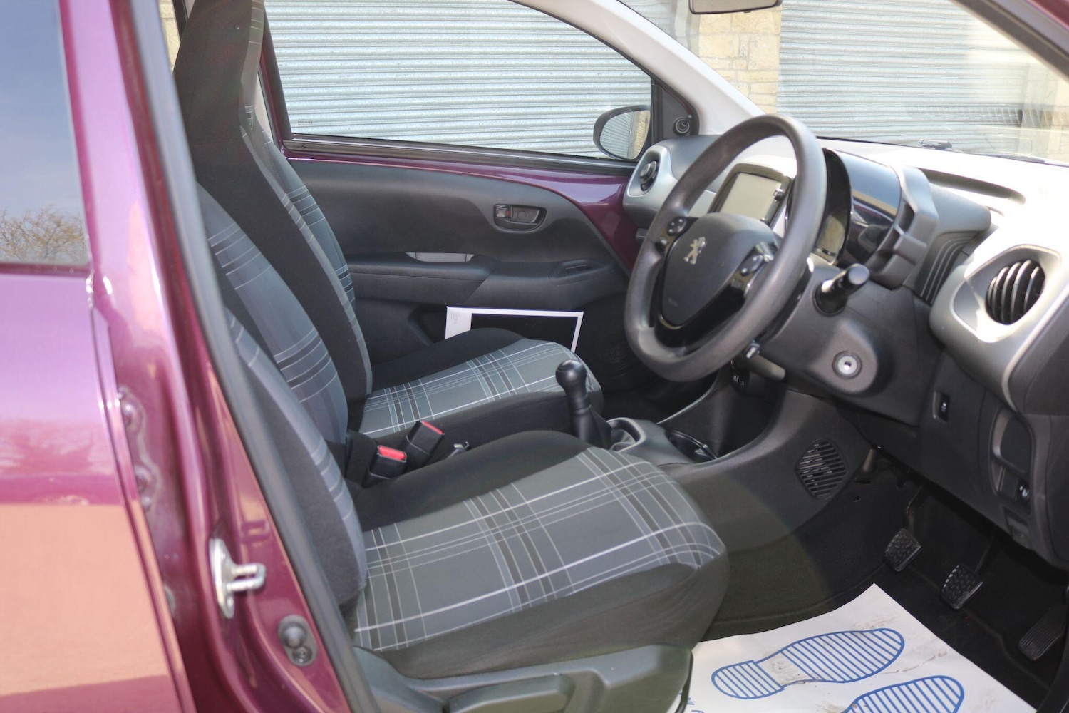 Used Peugeot 108 2017 for sale - 78171559: Photo 21