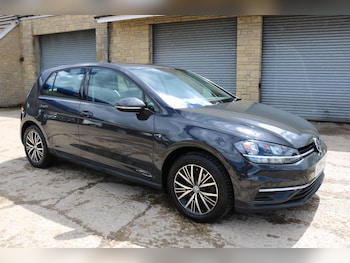 Used Volkswagen Golf 2018 for sale - 78796623: Photo