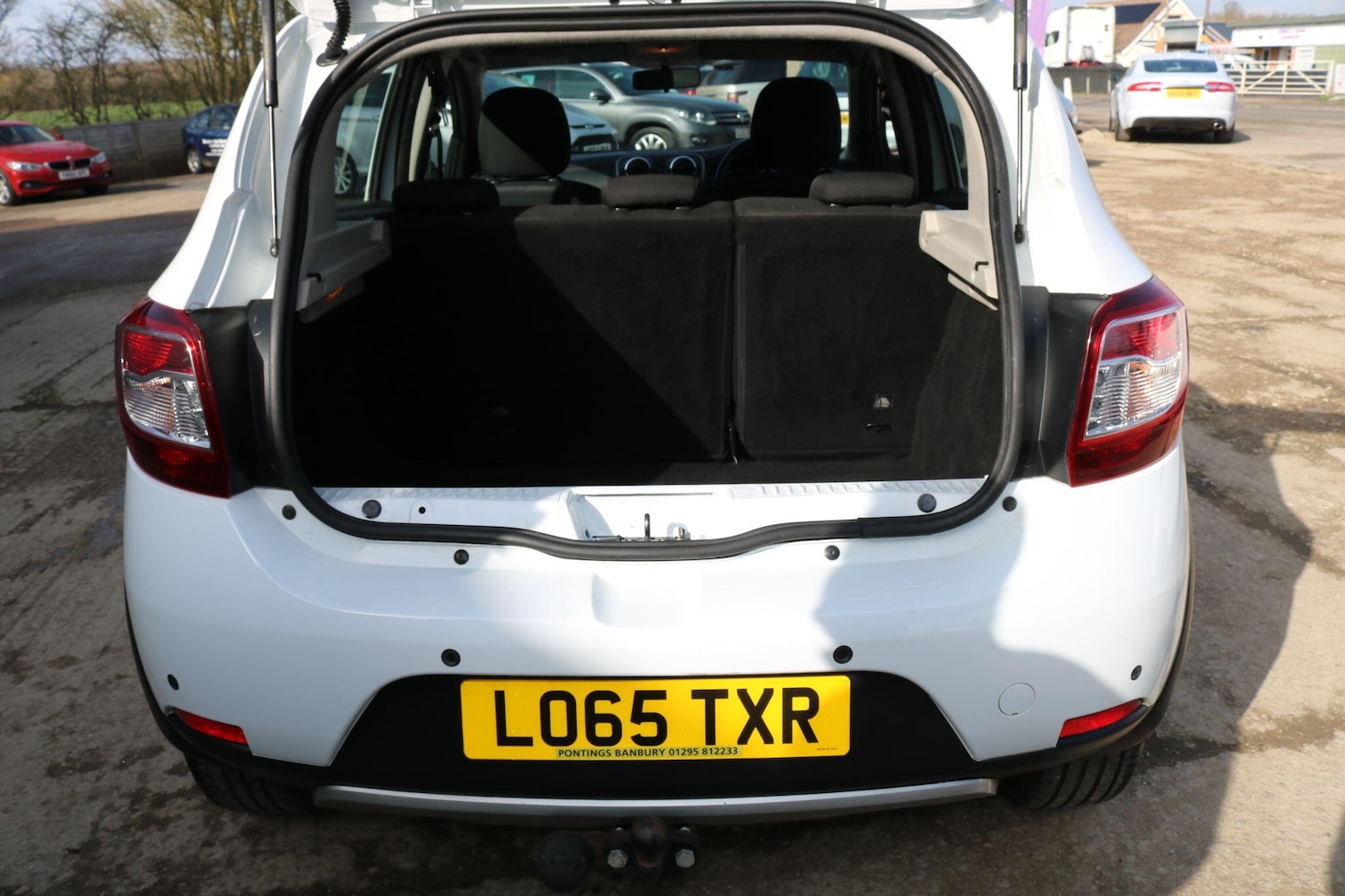 Used Dacia Sandero Stepway 2015 for sale - 77670714: Photo 23