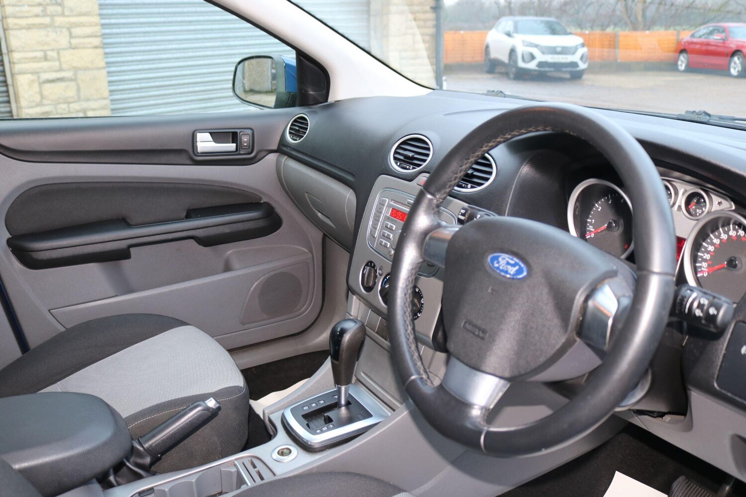 Used Ford Focus 2009 for sale - 77498192: Photo 17