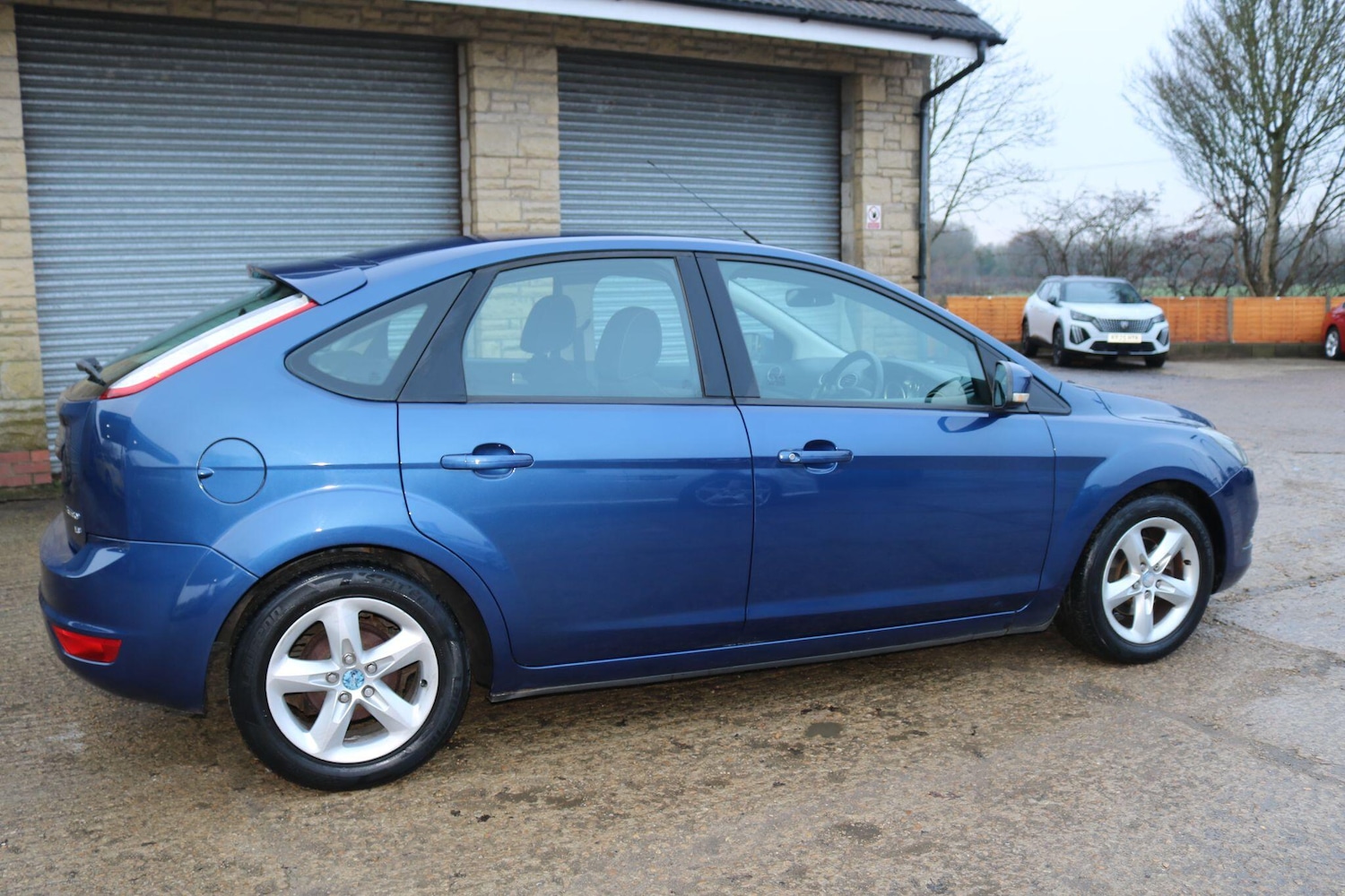 Used Ford Focus 2009 for sale - 77498192: Photo 5