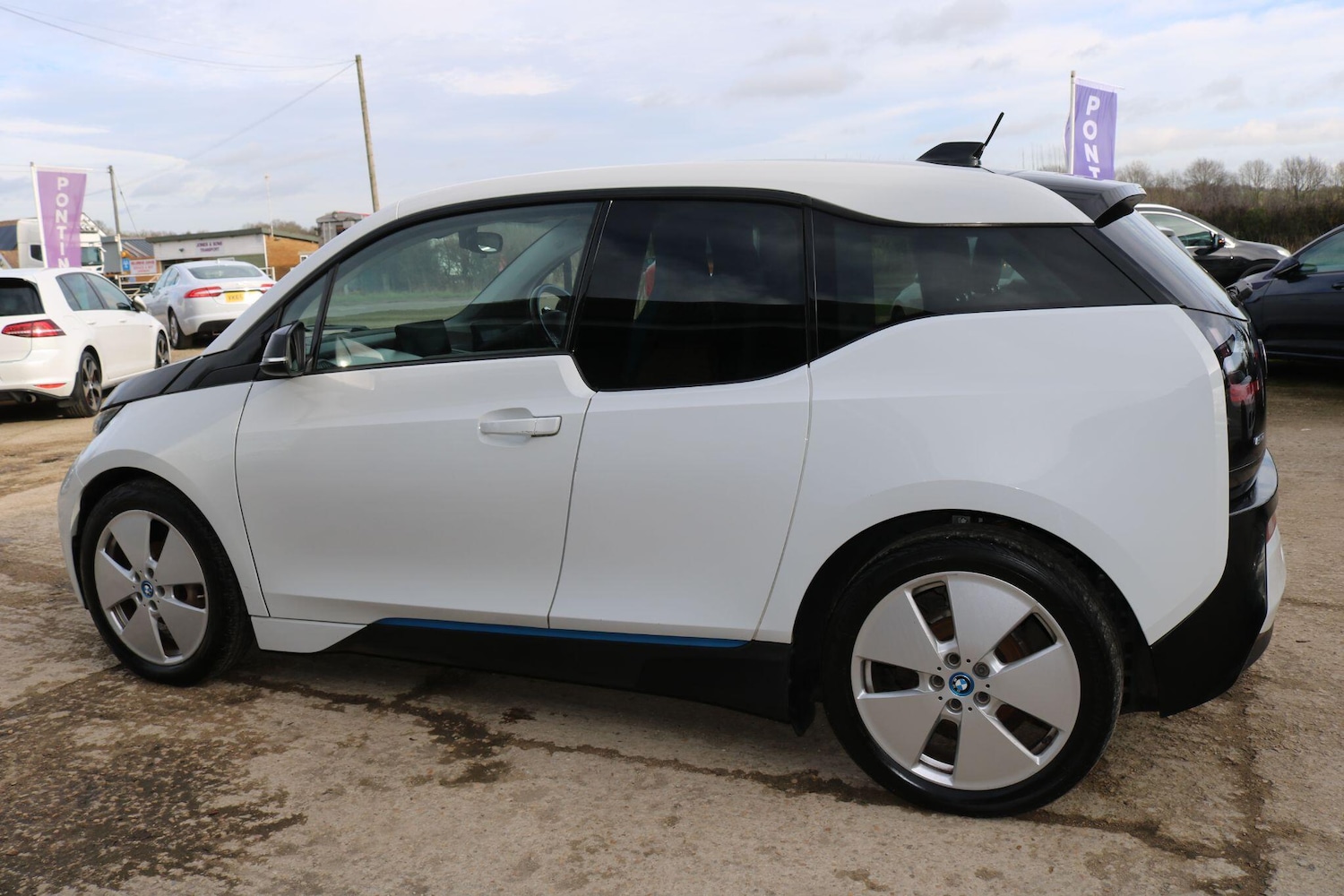 Used BMW i3 2016 for sale - 77724176: Photo 11