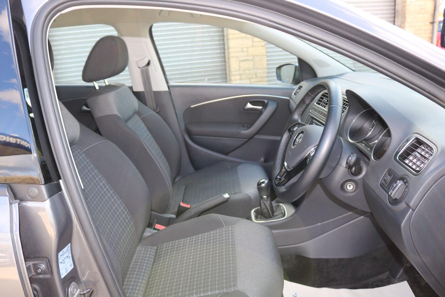 Used Volkswagen Polo 2015 for sale - 78086832: Photo 15