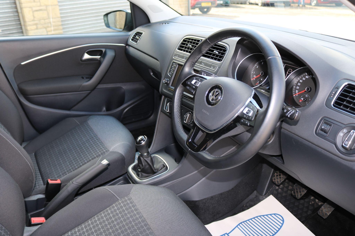 Used Volkswagen Polo 2015 for sale - 78086832: Photo 16