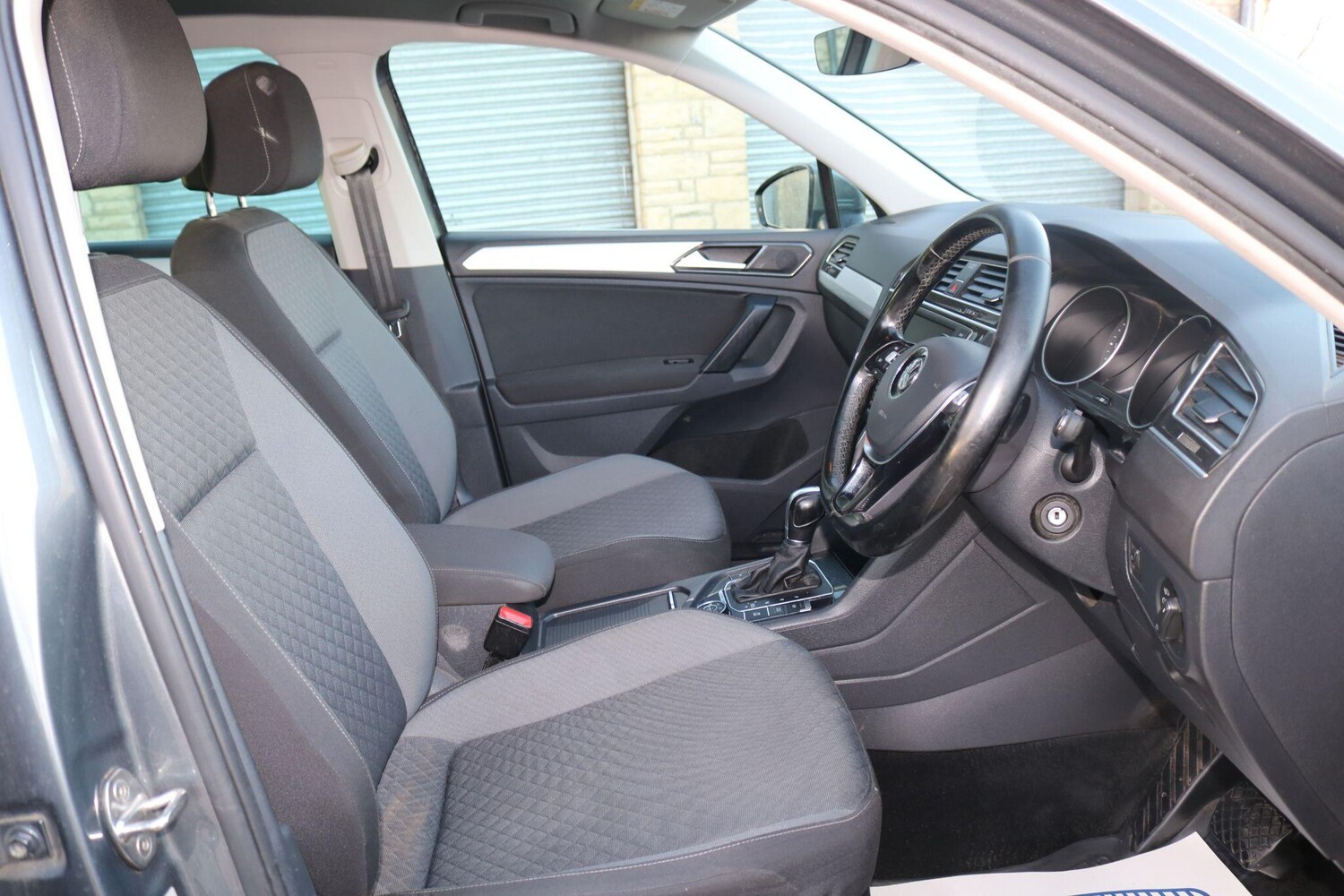 Used Volkswagen Tiguan 2017 for sale - 77498178: Photo 16